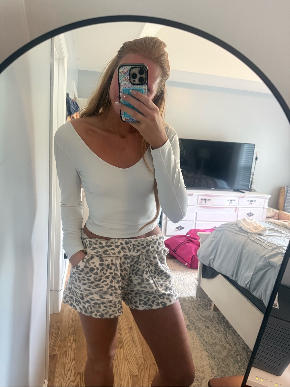 lululemon athletica White Long-Sleeve Scoop Neck Top